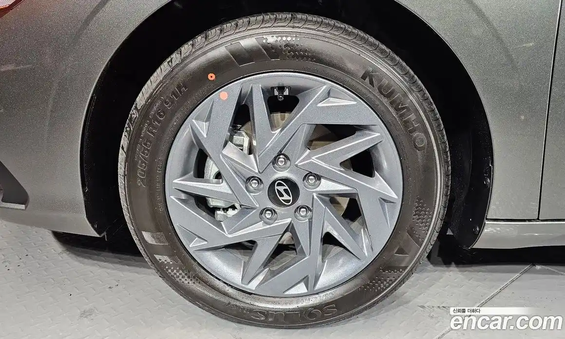 Hyundai Avante 2025 1.6 Автомат в Москве № 119242, фото 14