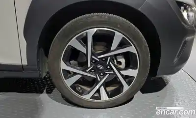 Hyundai Kona 2021 1.6 Автомат в Москве № 12054, миниатюра 4