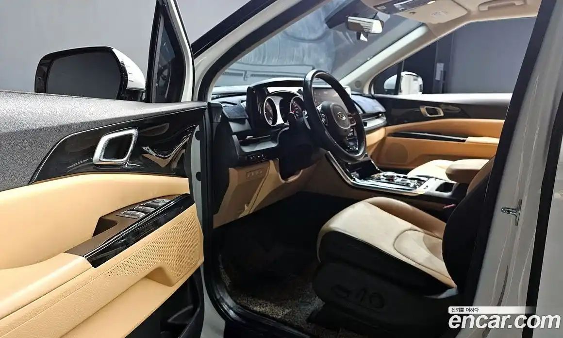 Kia Canival 2021 2.2 Автомат в Москве № 121519, фото 8