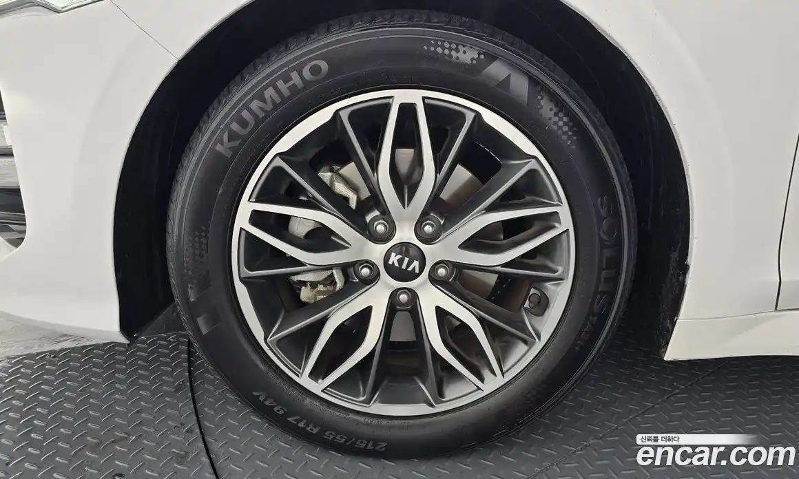 Kia K5 2021 2.0 Автомат в Москве № 121623, фото 8