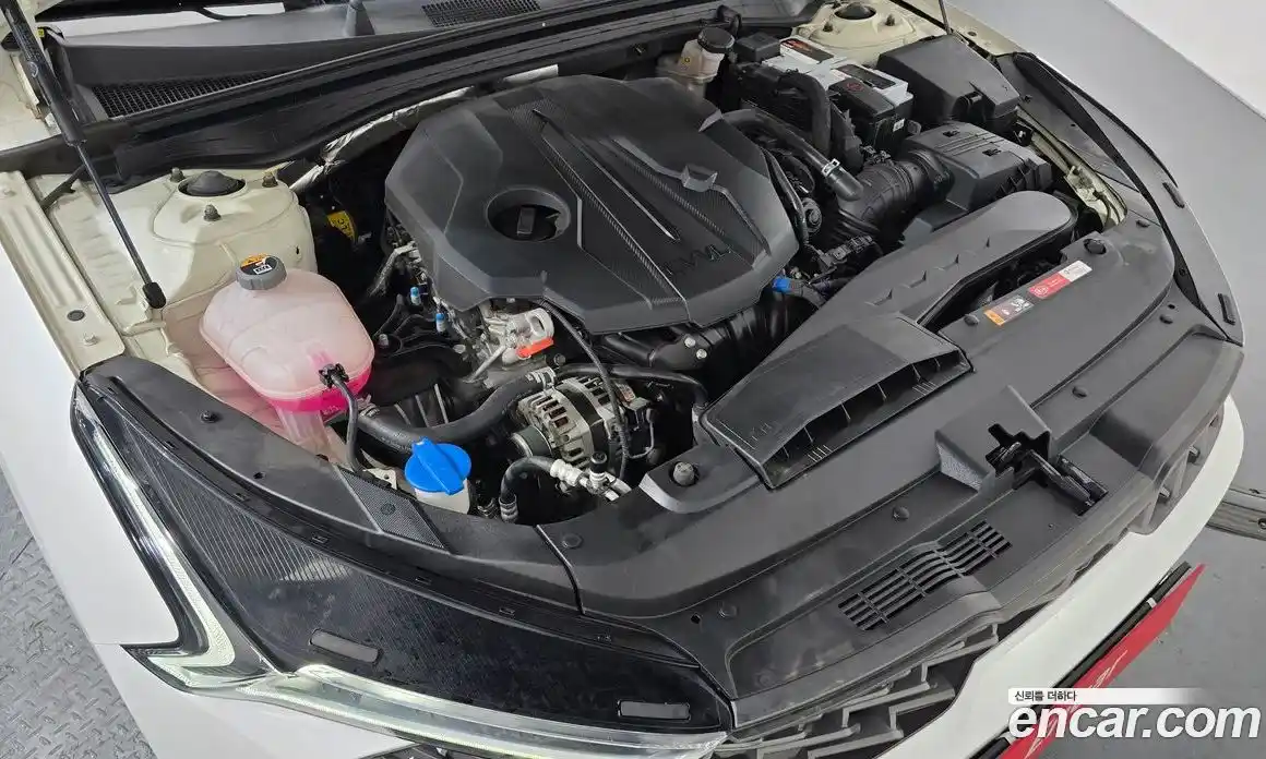 Kia K5 2021 2.0 Автомат в Москве № 121623, фото 9