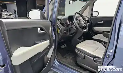 Kia Ray 2024 0.1 Автомат в Москве № 124092, миниатюра 2