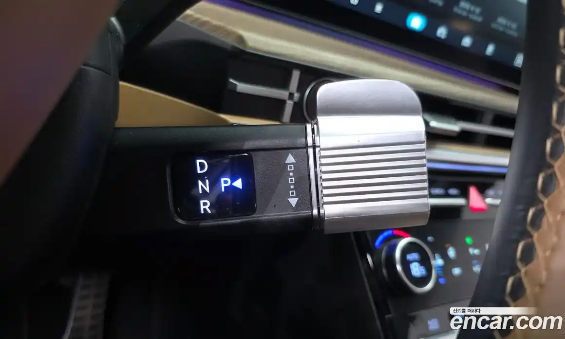 Hyundai Santa Fe 2024 2.5 Автомат в Москве № 124806, фото 8