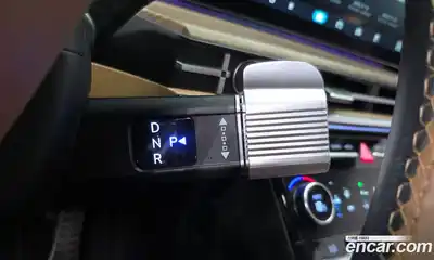 Hyundai Santa Fe 2024 2.5 Автомат в Москве № 124806, миниатюра 8