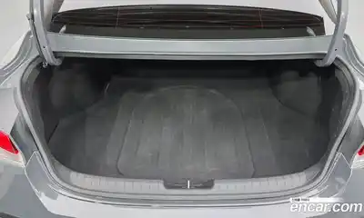 Hyundai Avante 2024 1.6 Автомат в Москве № 124865, миниатюра 11