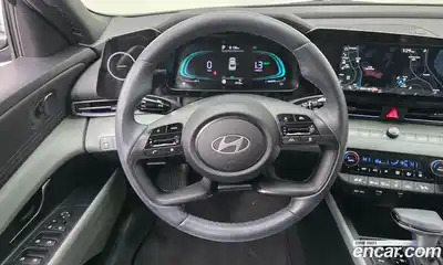 Hyundai Avante 2024 1.6 Автомат в Москве № 124865, миниатюра 6
