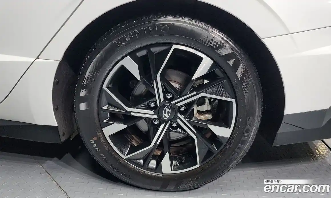 Hyundai Sonata 2024 2.0 Автомат в Москве № 125506, фото 14