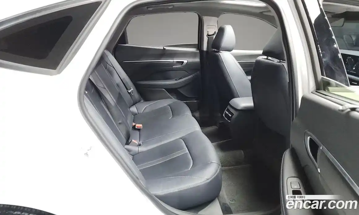 Hyundai Sonata 2024 2.0 Автомат в Москве № 125506, фото 10