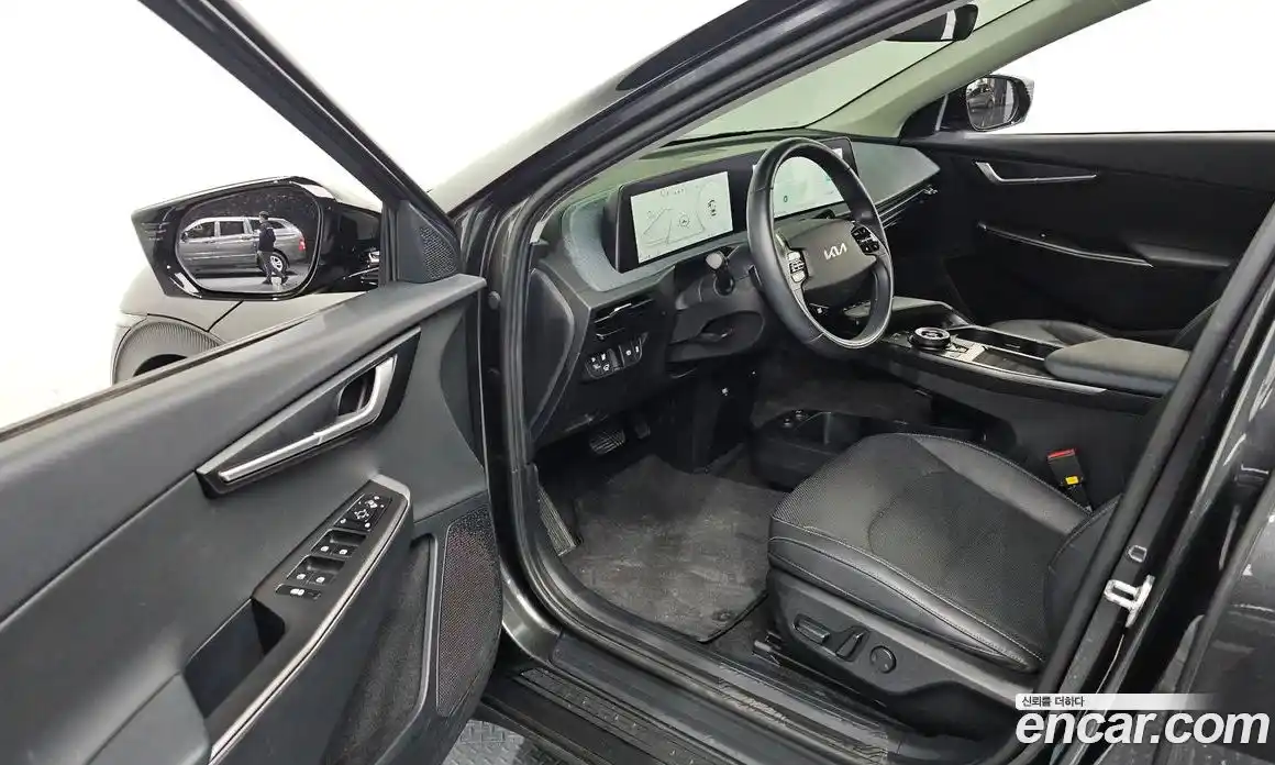 Kia EV6 2022 0.1 Автомат в Москве № 128133, фото 11