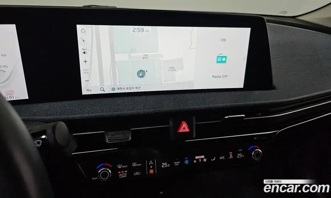 Kia EV6 2022 0.1 Автомат в Москве № 128133, фото 15