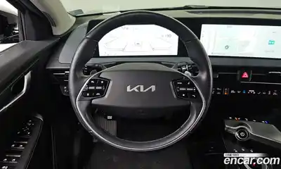 Kia EV6 2022 0.1 Автомат в Москве № 128133, миниатюра 5