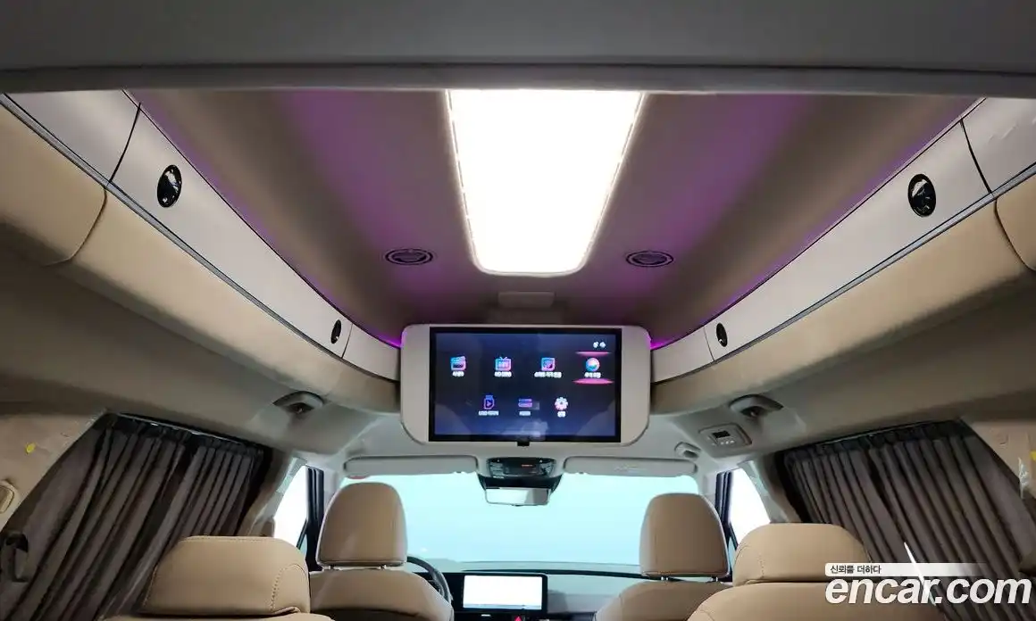 Kia Canival 2025 3.5 Автомат в Москве № 128150, фото 18