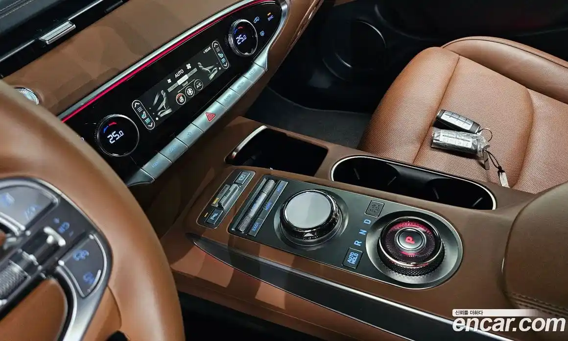 Genesis GV70 2023 2.5 Автомат в Москве № 12947, фото 17