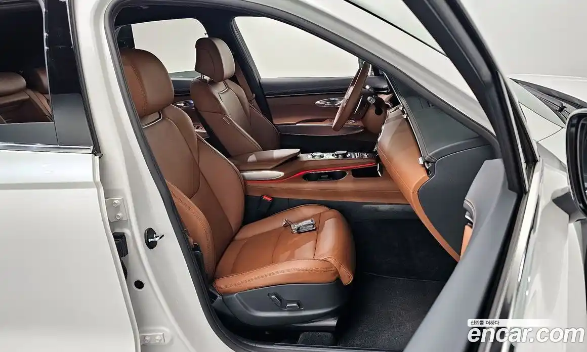 Genesis GV70 2023 2.5 Автомат в Москве № 12947, фото 20