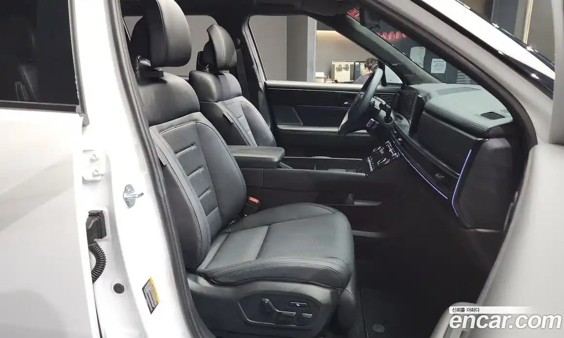 Hyundai Santa Fe 2024 2.5 Автомат в Москве № 130670, фото 12