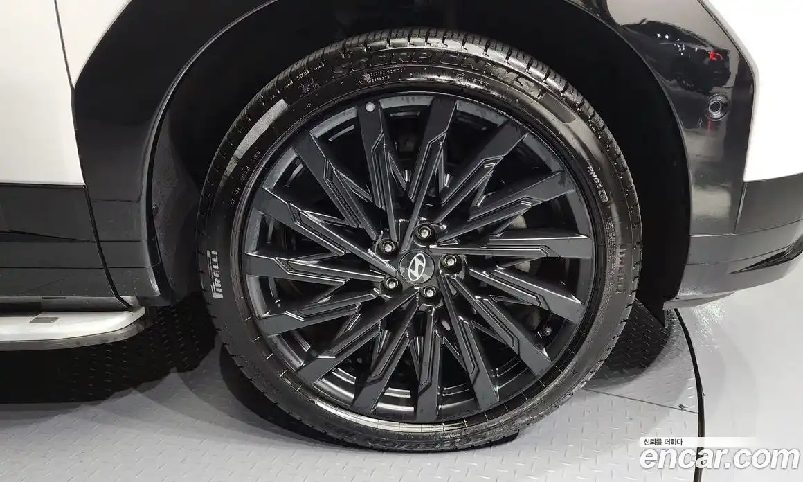 Hyundai Santa Fe 2024 2.5 Автомат в Москве № 130670, фото 5