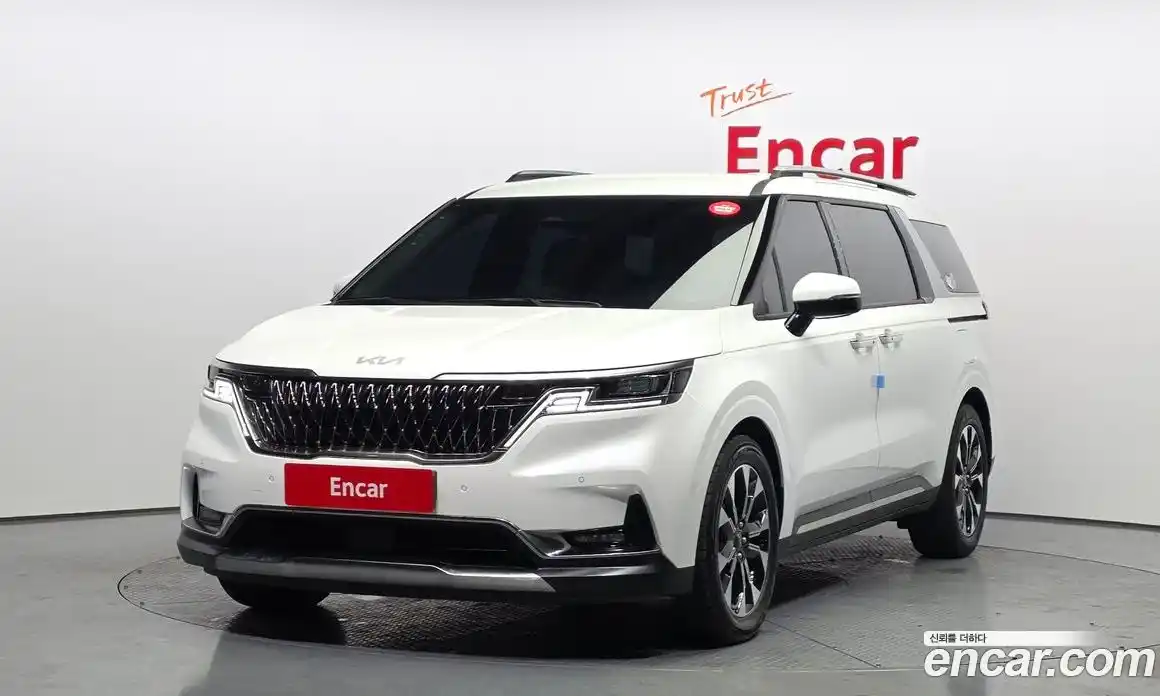 Kia Canival 2023 2.2 Автомат в Москве № 132057, фото 15