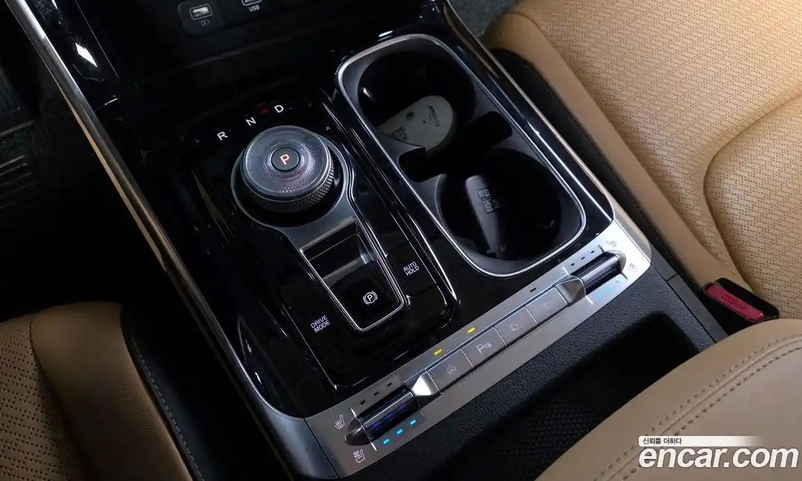 Kia Canival 2023 2.2 Автомат в Москве № 132057, фото 3