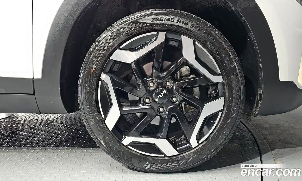 Kia Seltos 2024 2.0 Автомат в Москве № 132505, фото 15