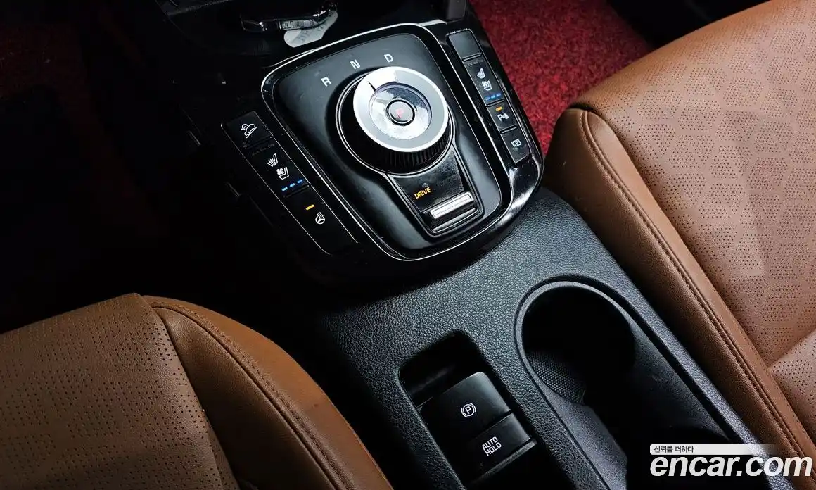 Kia Seltos 2024 2.0 Автомат в Москве № 132505, фото 5