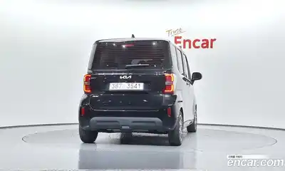 Kia Ray 2023 1.0 Автомат в Москве № 132971, миниатюра 6