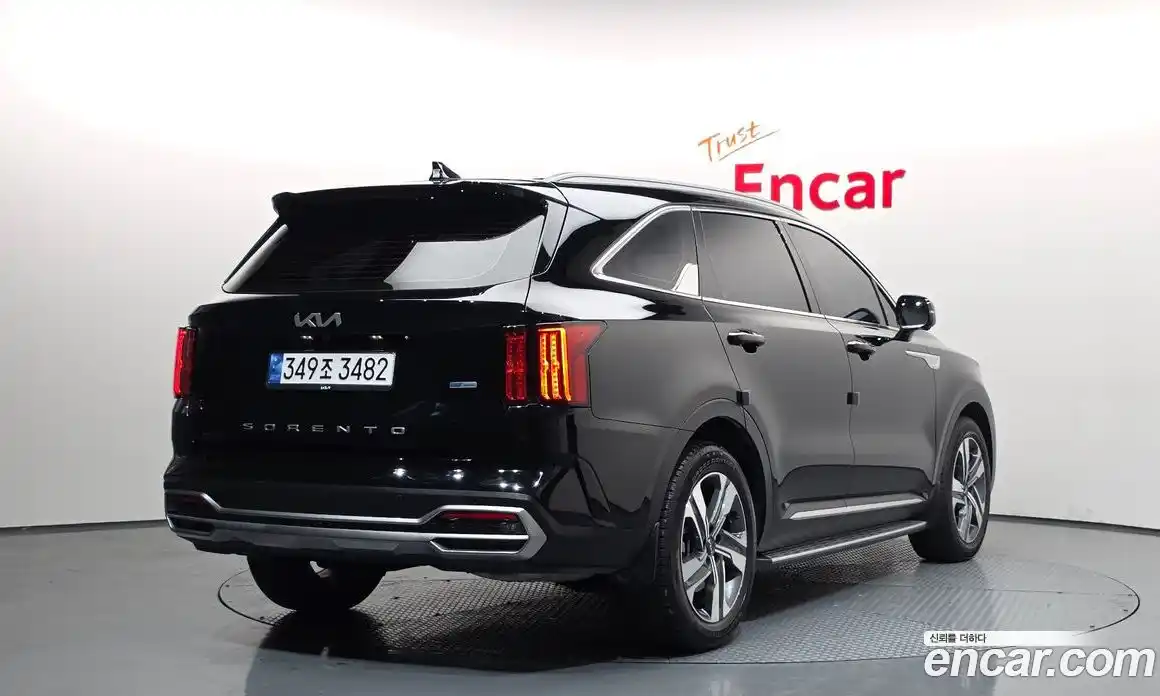 Kia Sorento 2022 1.6 Автомат в Москве № 133017, фото 16