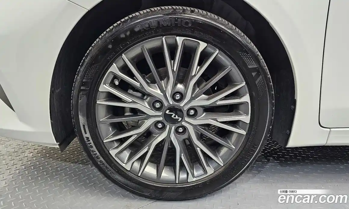 Kia K3 2024 1.6 Автомат в Москве № 134374, фото 10