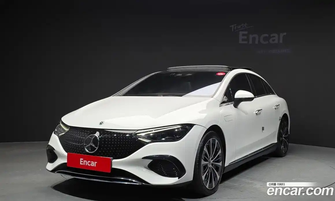 Mercedes-Benz EQE 2023 0.3 Автомат в Москве № 139578, фото 17