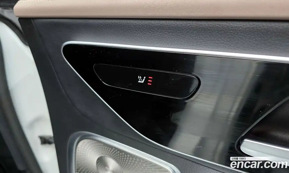 Mercedes-Benz EQE 2023 0.3 Автомат в Москве № 139578, фото 20