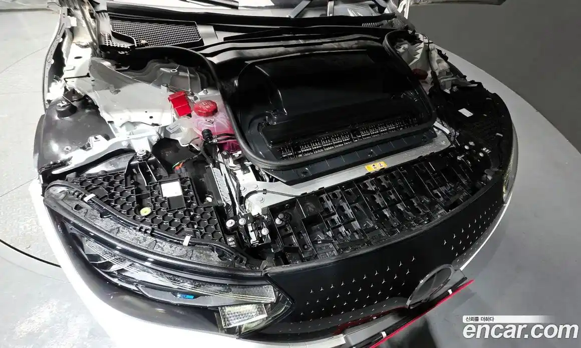 Mercedes-Benz EQE 2023 0.3 Автомат в Москве № 139578, фото 10