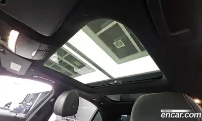 Mercedes-Benz E-Class 2022 2.0 Автомат в Москве № 139597, миниатюра 11