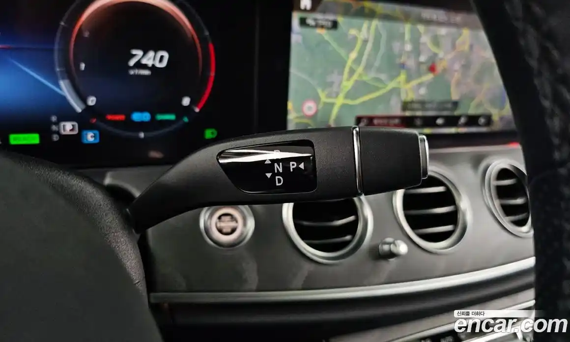 Mercedes-Benz E-Class 2022 2.0 Автомат в Москве № 139597, фото 14