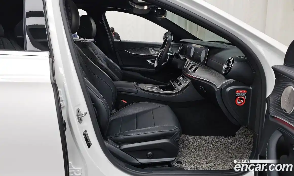 Mercedes-Benz E-Class 2022 2.0 Автомат в Москве № 139597, фото 6