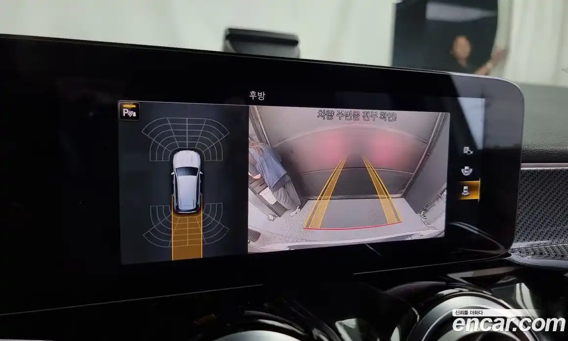 Mercedes-Benz GLB-Class 2021 2.0 Автомат в Москве № 141814, фото 14