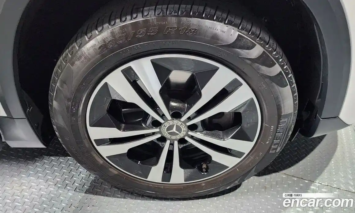 Mercedes-Benz GLA-Class 2021 2.0 Автомат в Москве № 142658, фото 12