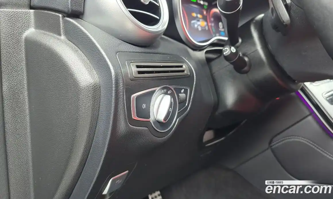 Mercedes-Benz GLC-Class 2021 2.0 Автомат в Москве № 143138, фото 19