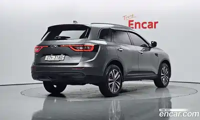 Renault QM6 2018 2.0 Автомат в Москве № 148350, миниатюра 11