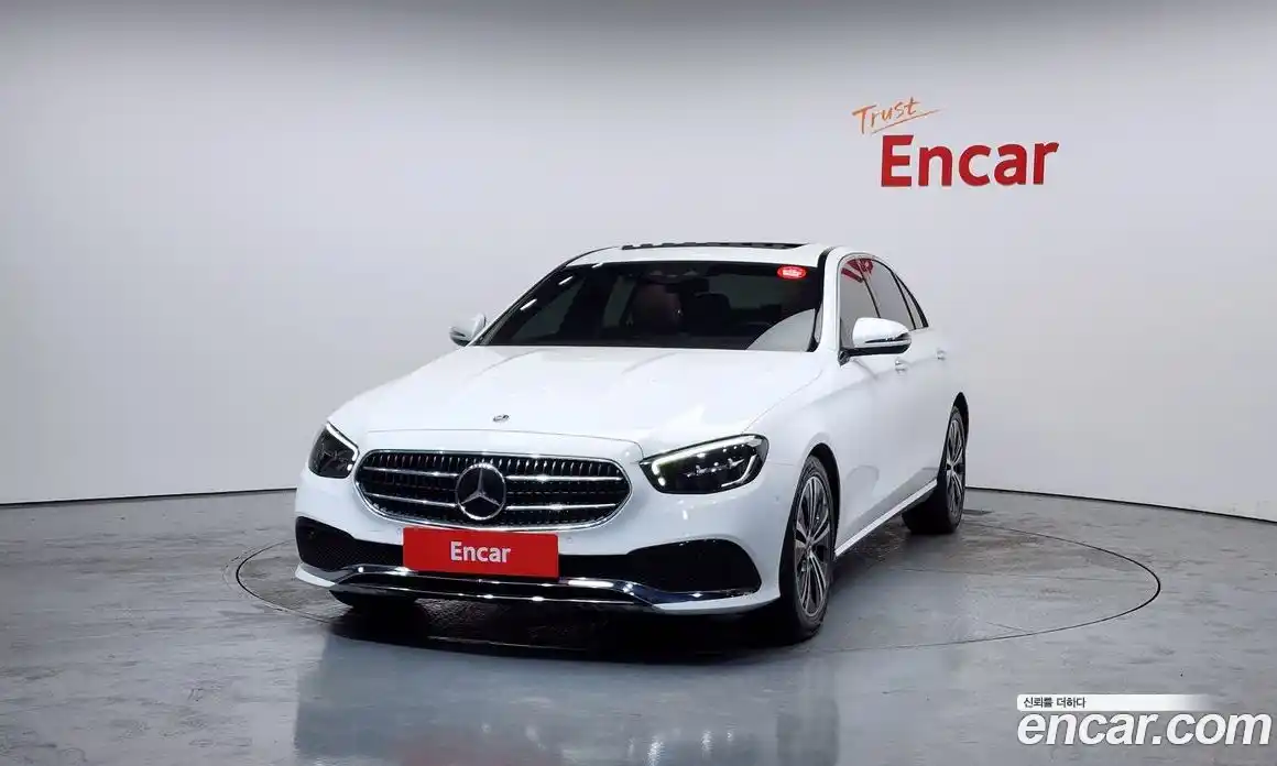 Mercedes-Benz E-Class 2021 2.0 Автомат в Москве № 149561, фото 15