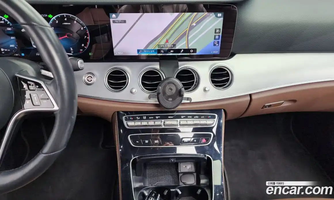 Mercedes-Benz E-Class 2021 2.0 Автомат в Москве № 149561, фото 7