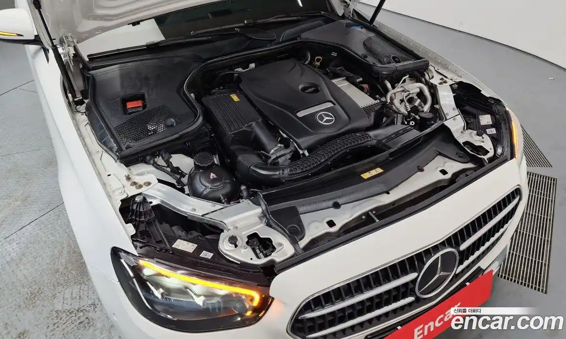 Mercedes-Benz E-Class 2021 2.0 Автомат в Москве № 149561, фото 10