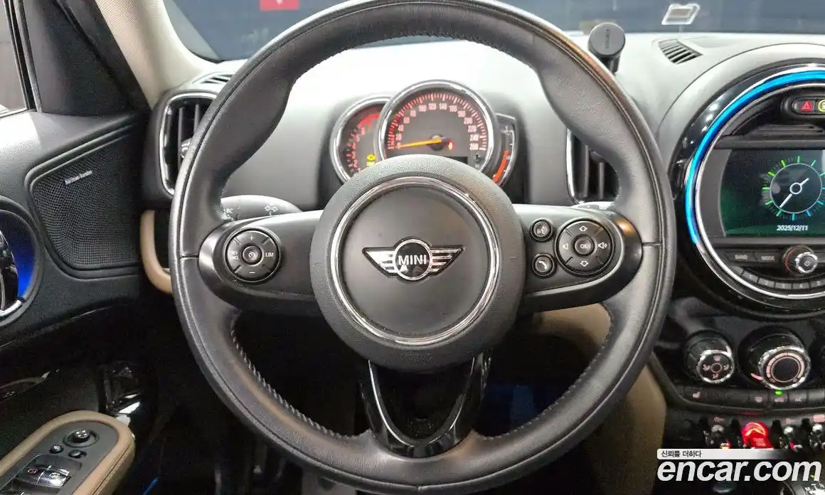 Mini Countryman 2019 1.5 Автомат в Москве № 153250, фото 11