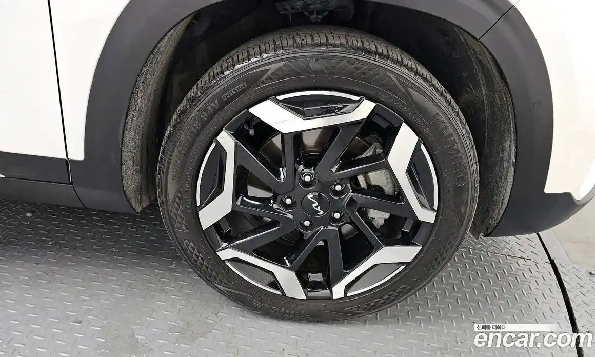 Kia Seltos 2024 1.6 Автомат в Москве № 156124, фото 18