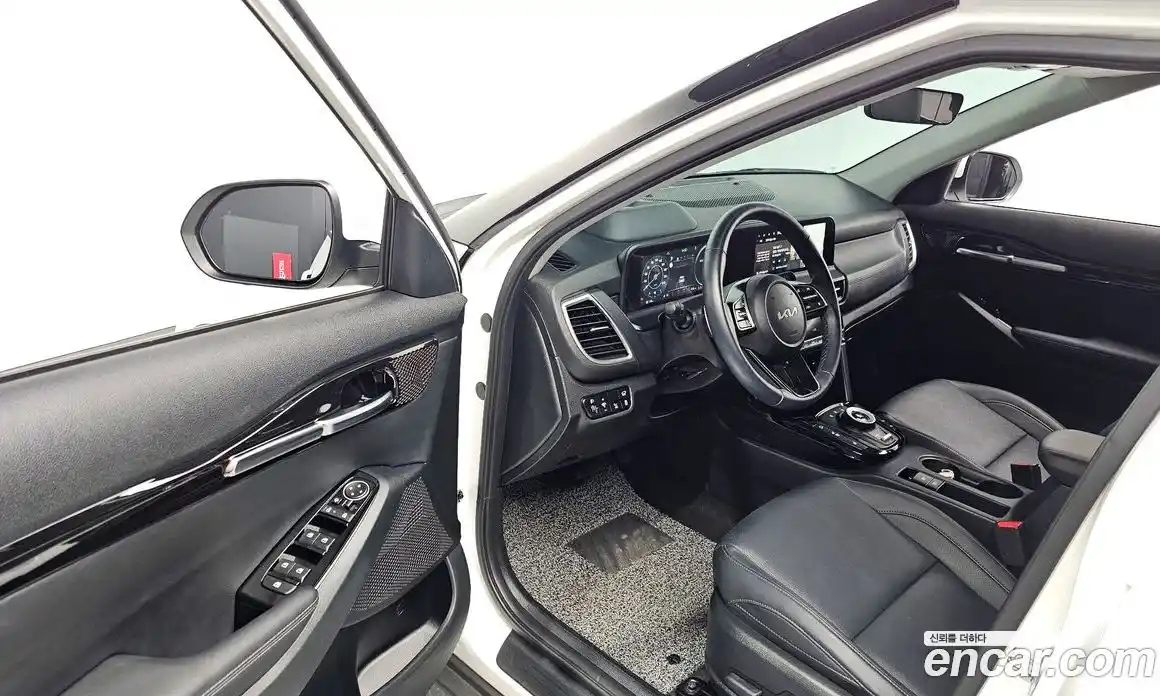 Kia Seltos 2024 1.6 Автомат в Москве № 156124, фото 3