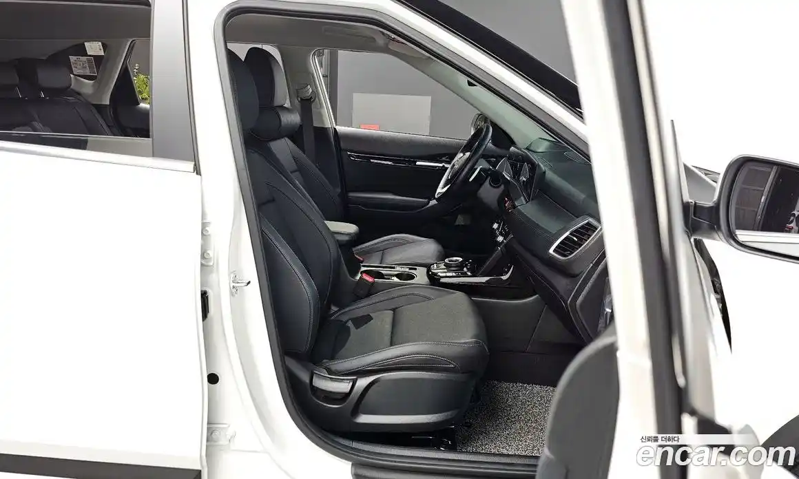 Kia Seltos 2024 1.6 Автомат в Москве № 156124, фото 6