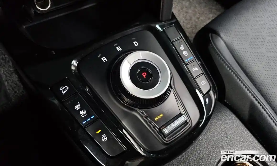 Kia Seltos 2024 1.6 Автомат в Москве № 156124, фото 8