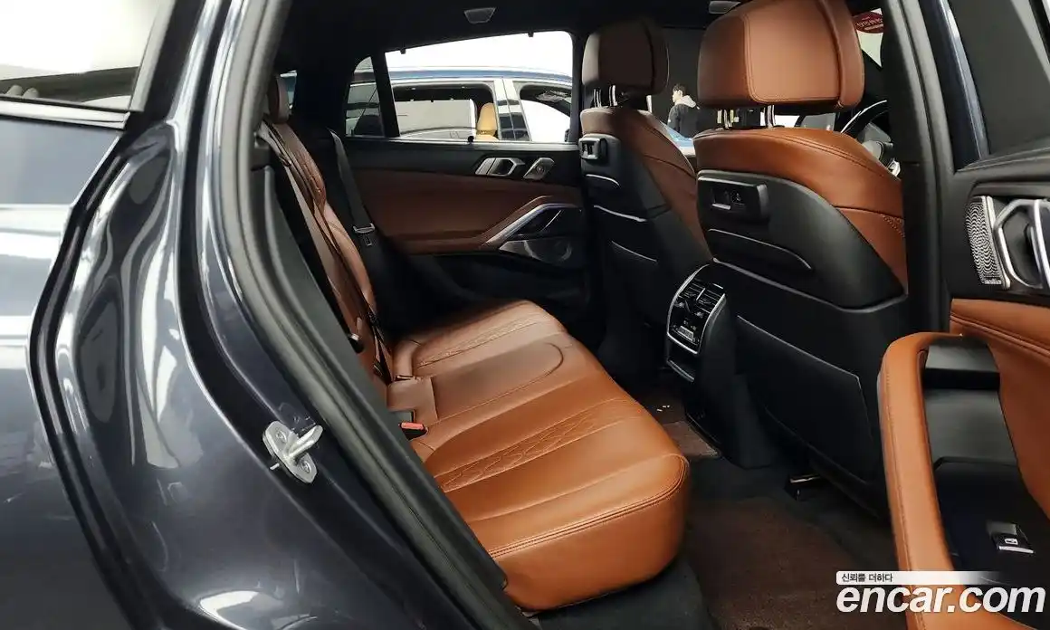 BMW X6 2021 4.4 Автомат в Москве № 157136, фото 15