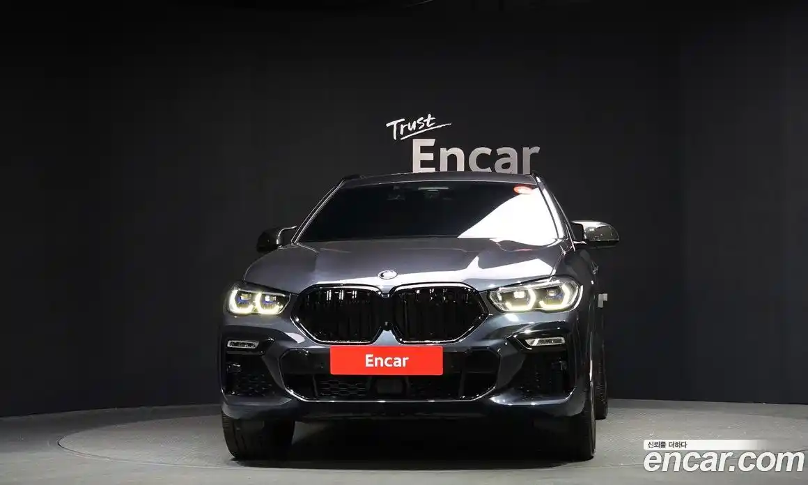 BMW X6 2021 4.4 Автомат в Москве № 157136, фото 17