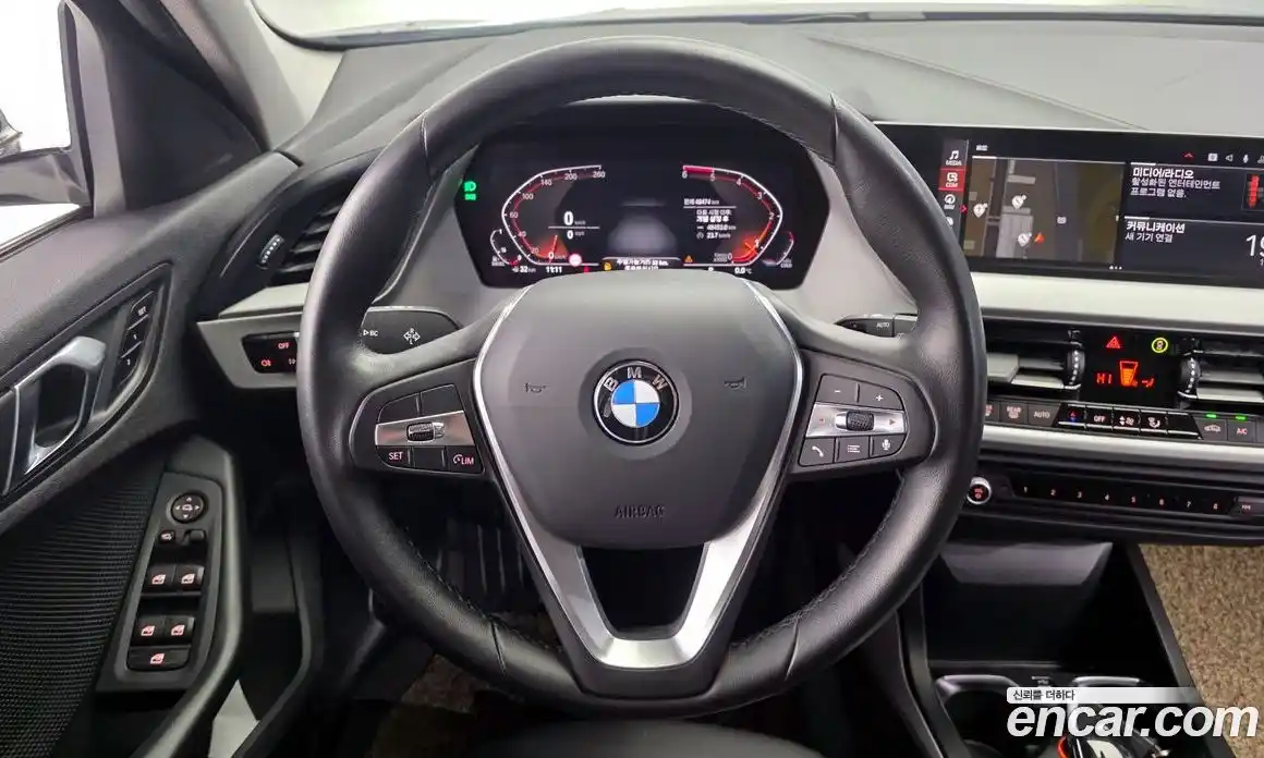 BMW 1-Series 2021 2.0 Автомат в Москве № 157203, фото 17