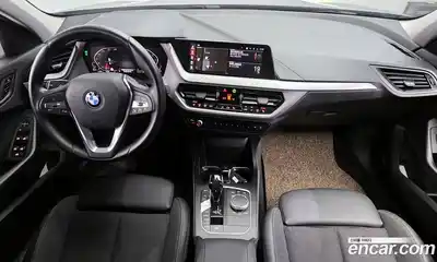 BMW 1-Series 2021 2.0 Автомат в Москве № 157203, миниатюра 3