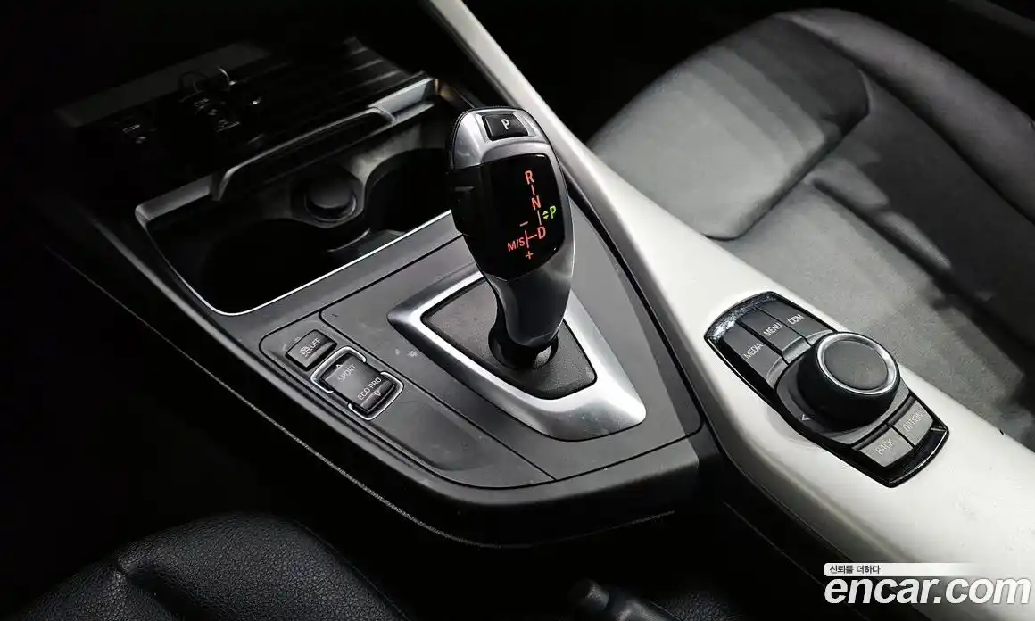 BMW 1-Series 2018 2.0 Автомат в Москве № 158920, фото 16